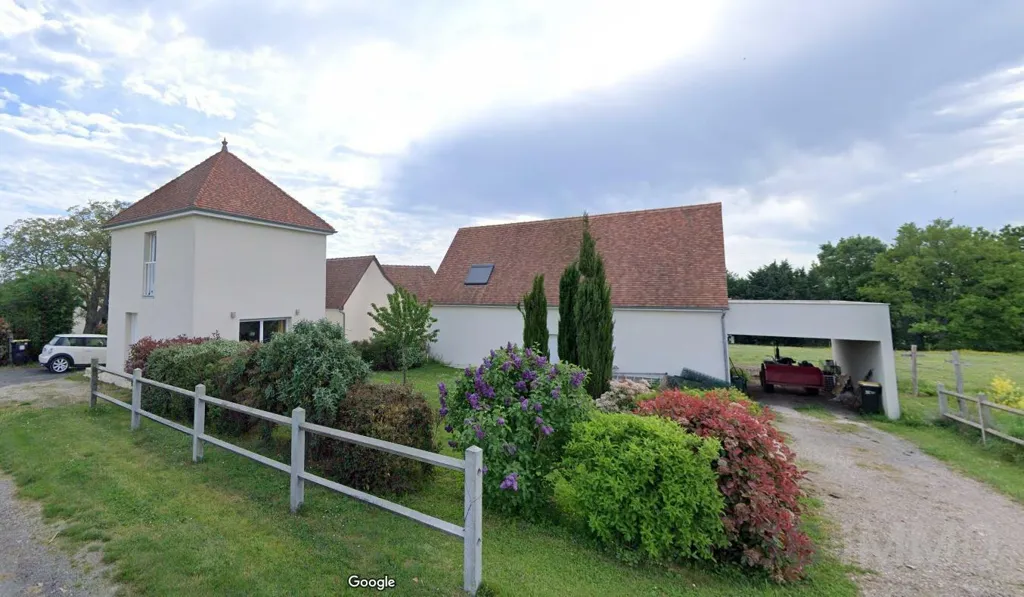 Välivaade - Architectural House with Pool in Châteaux de la Loire