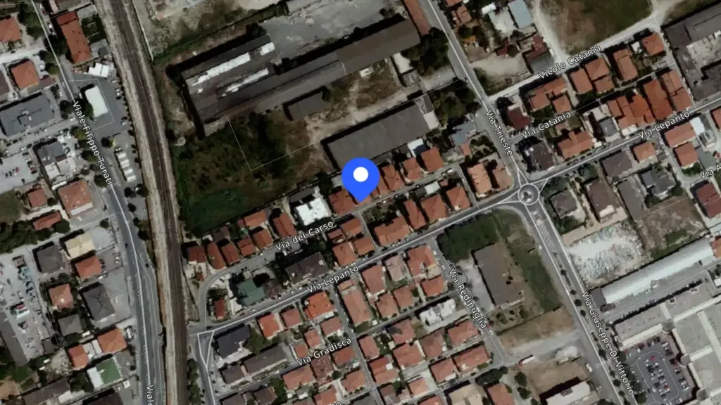 Auction Apartment with Attic Space in Giulianova