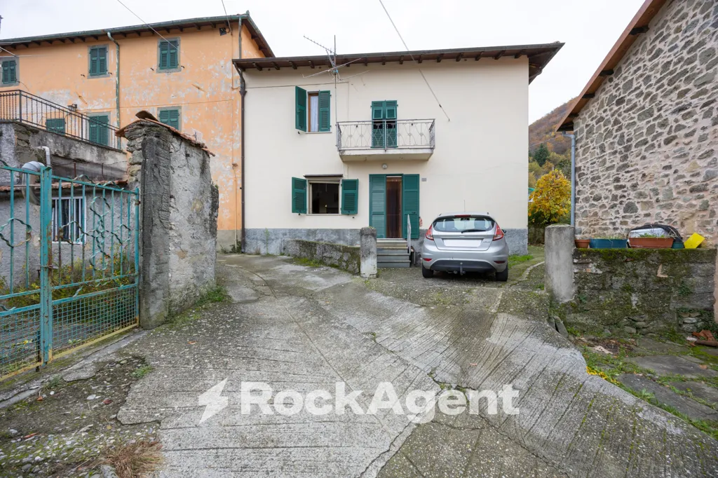Esterno - Rustic House with Metato in Villa Regnano