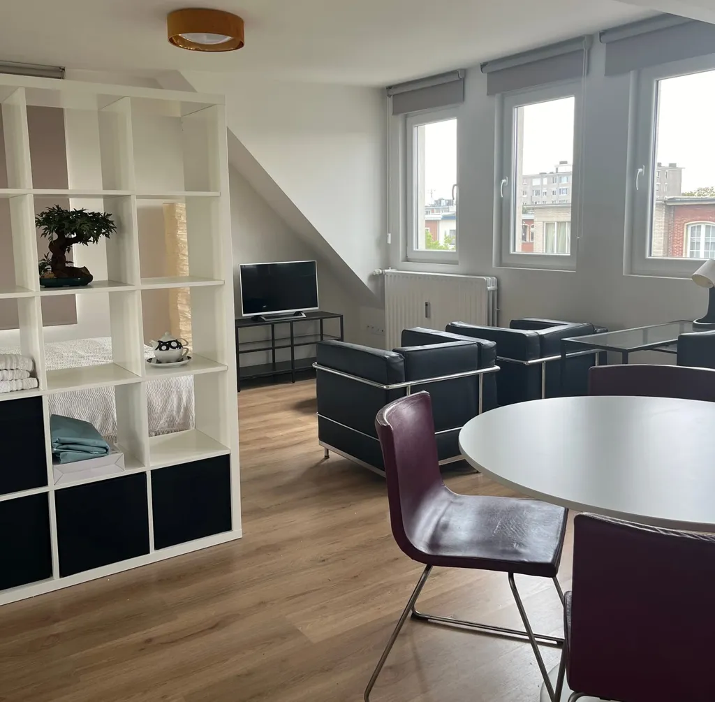 Salle à manger - Appartement Meublé avec Jardin à Wilrijk