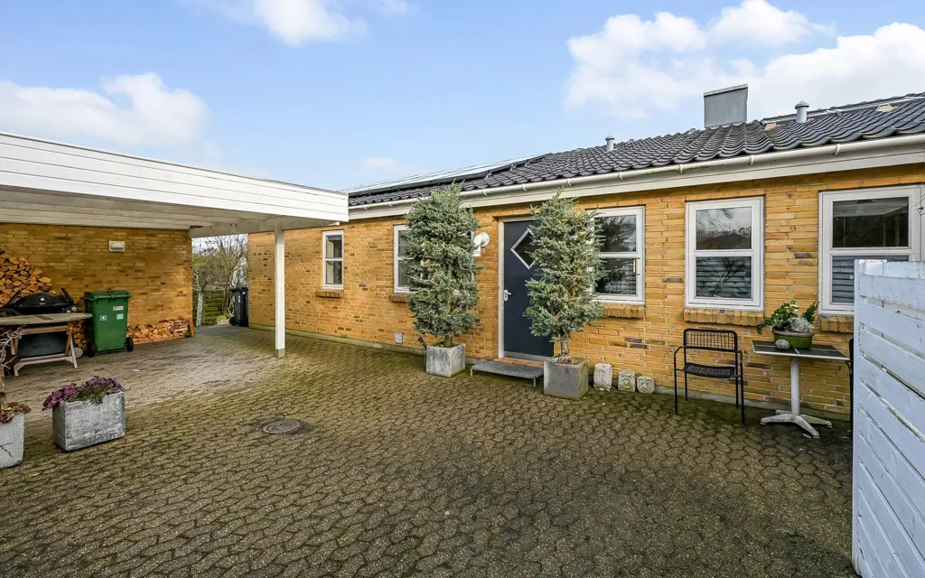 6-toaline maja asukohas Struer