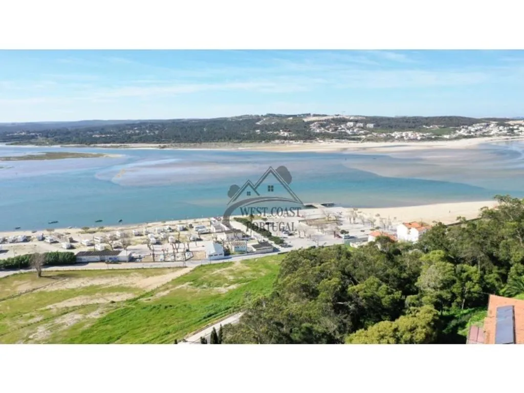 Vue aérienne - Luxury House with Development Potential in Foz do Arelho