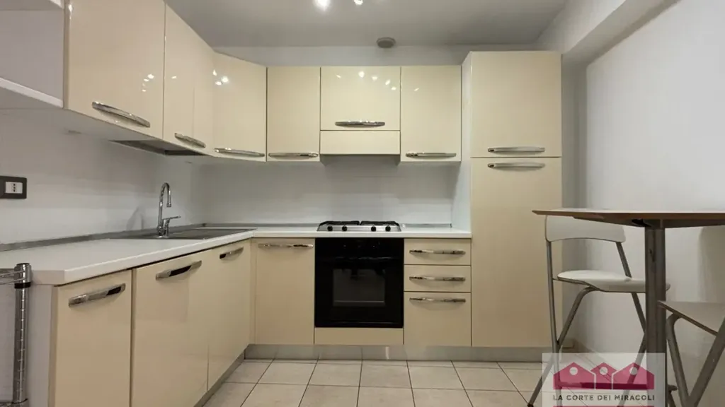 Cuisine - Central Bilocale with Balcony in Vicenza