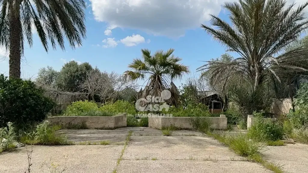 Garden - Villa with Private Garden in Marsala