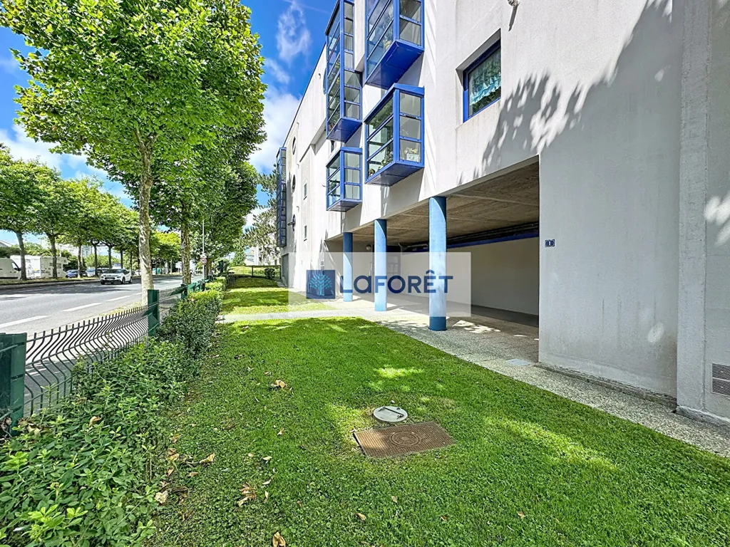 Esterno - 5-Piece Flat with Garage in Saint Pierre, Brest