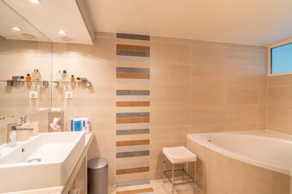 Salles de bain - Loft avec Jardin Privé au Quartier des Philosophes à Asnières