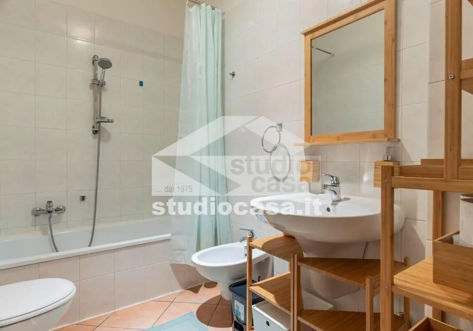 Salles de bain - Bright Apartment with Balconies in Trento