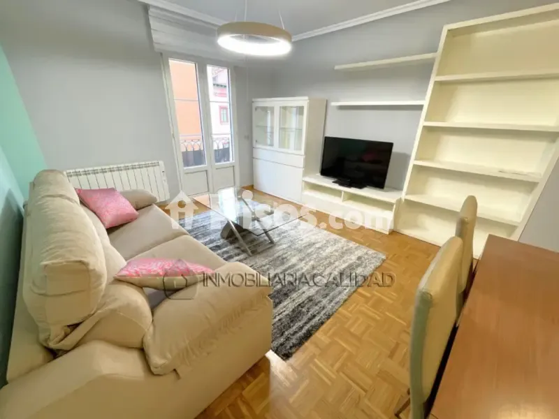 Elutuba - Modern Flat with Tech Features in Historic Centre