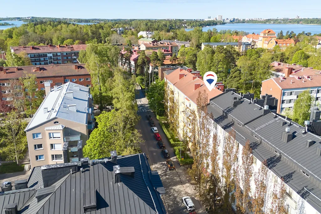 Õhuvaade - Modern Flat with Garden Access in Munkkiniemi