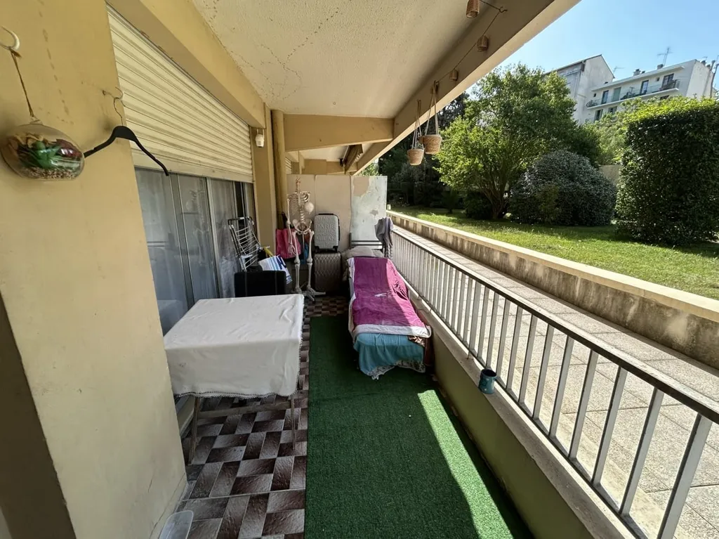 Balcon - Appartement avec Terrasse et Vue Jardin à Chave