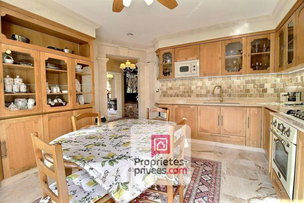 Cuisine - Maison Contemporaine avec Studio Indépendant à Amilly
