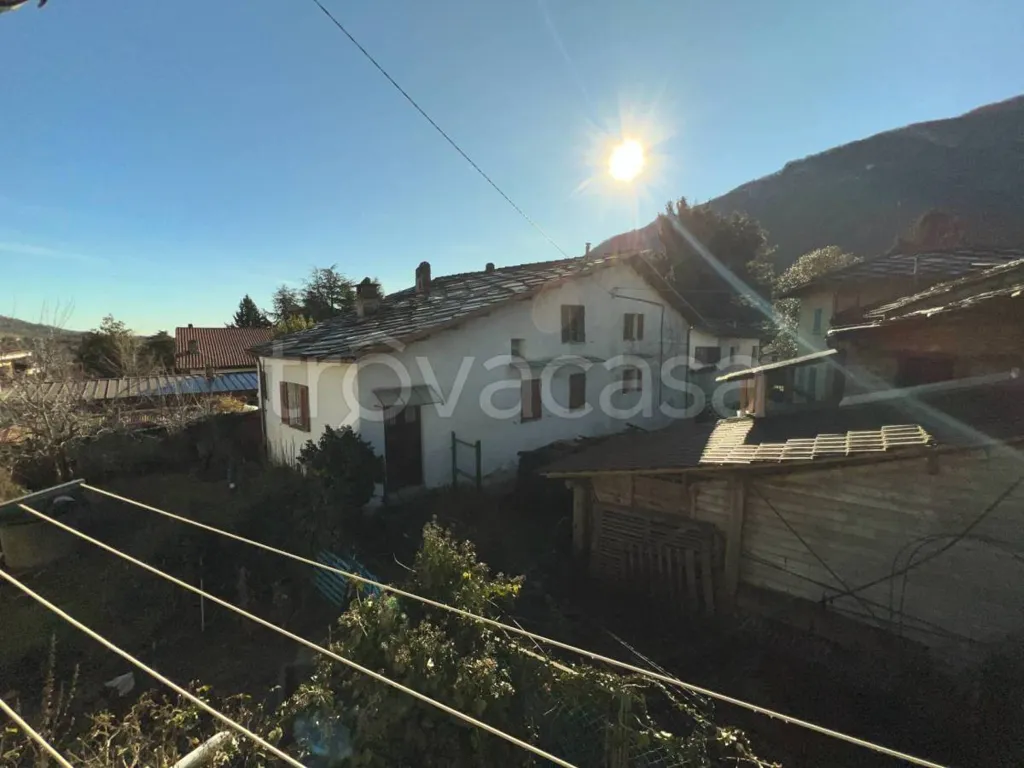 Balcon - Detached House with Private Garden in Torre Pellice