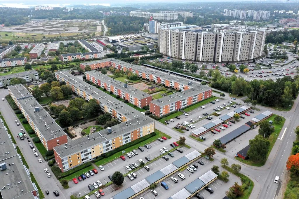 Aerial - Apartment with Rental Unit in Täby
