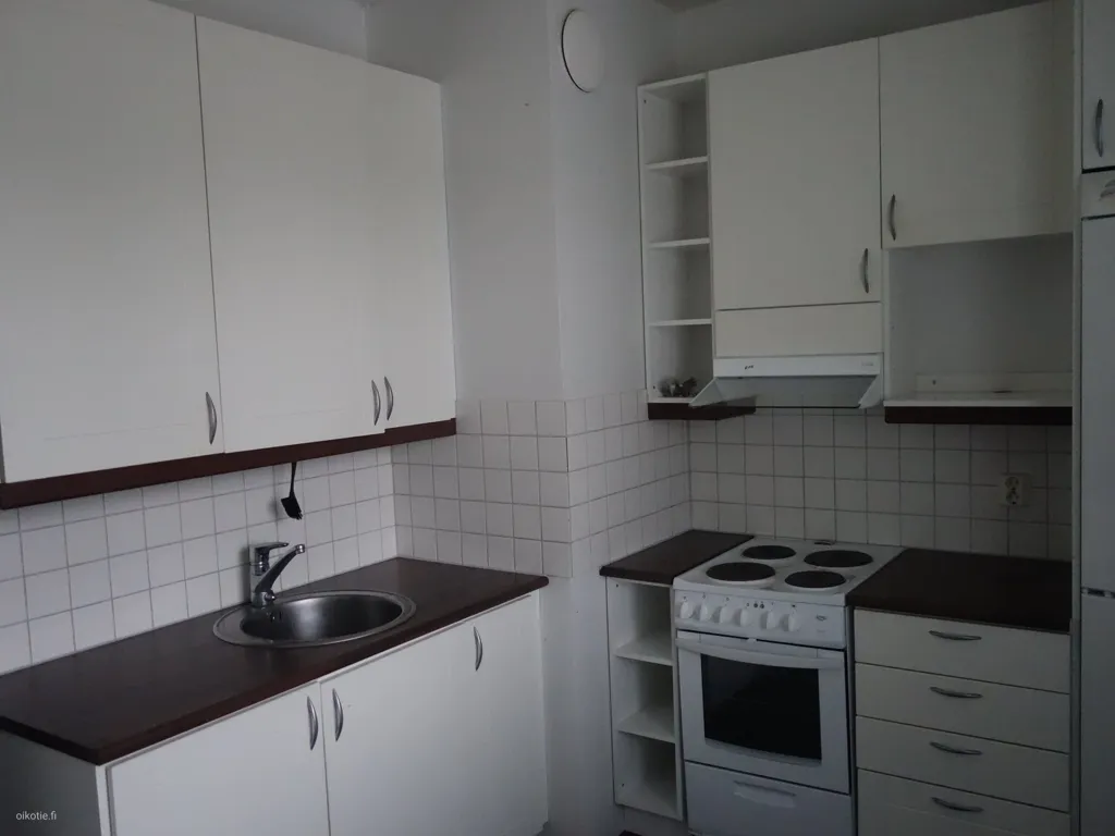 Köök - Studio Flat with Balcony in Ruonala, Kotka