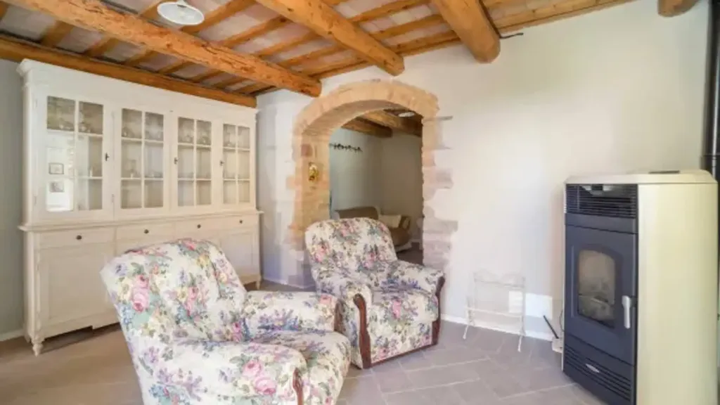 Elutuba - Restored Rustico with Terrace in San Ginesio