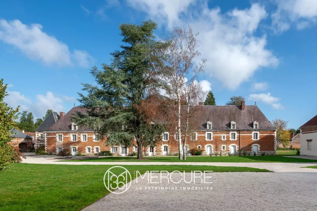 Välivaade - 17th Century Manor House with Reception Hall in Oise