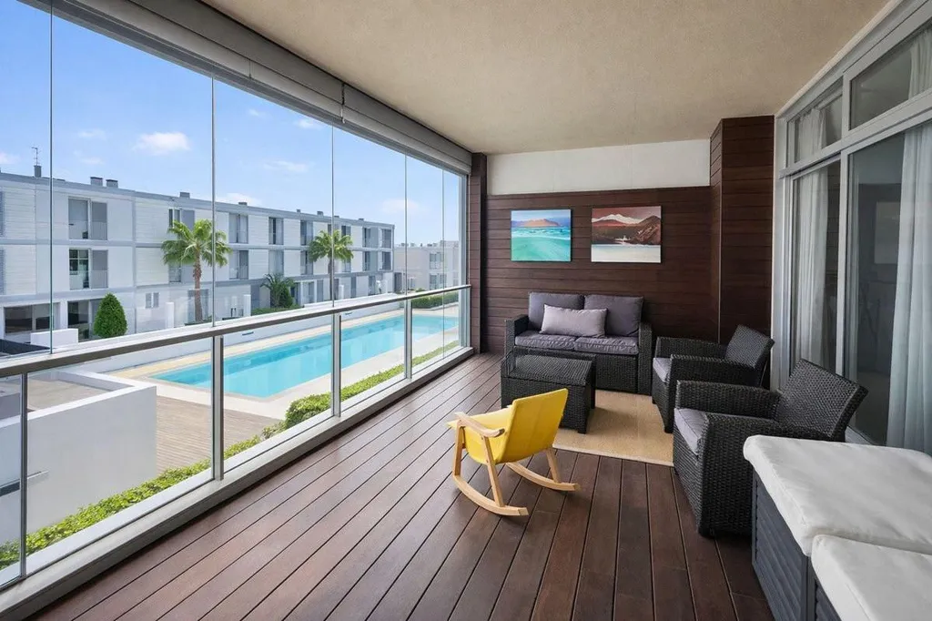 Bassein - Apartment with Pool and Terrace in La Duquesa