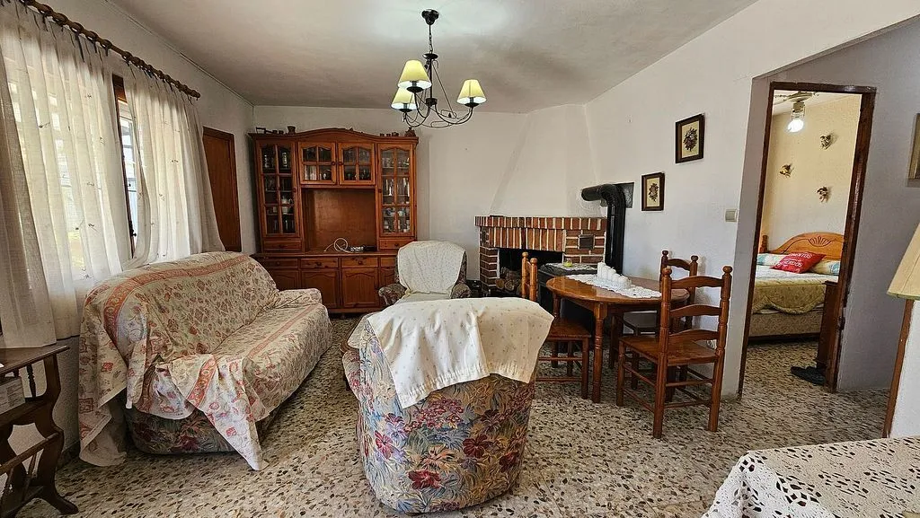 Séjour - Rustic House with Pool near Zaragoza