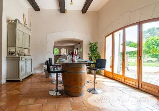 Salle à manger - Propriété Historique avec Tour près de Béziers
