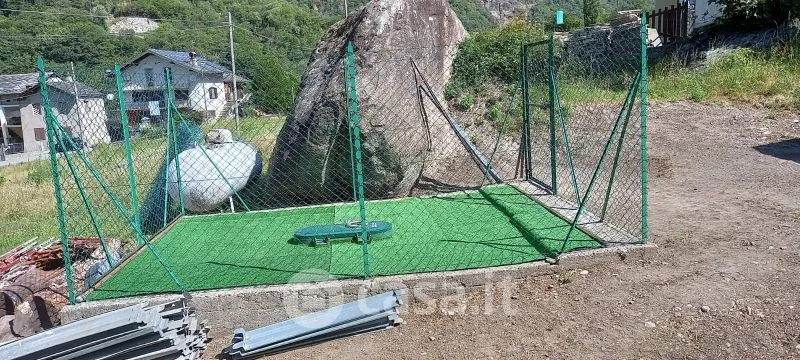 Aed - Rustic House with Garden in Perloz
