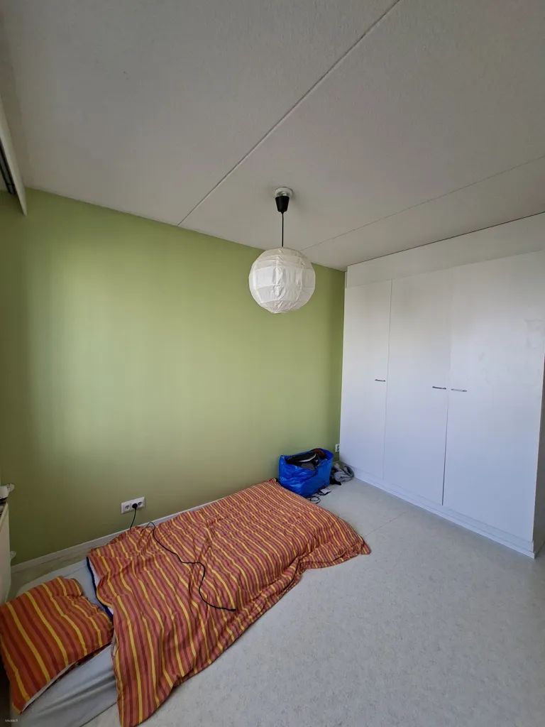 Magamistoad - Bright Apartment with Balcony in Rastila, Helsinki
