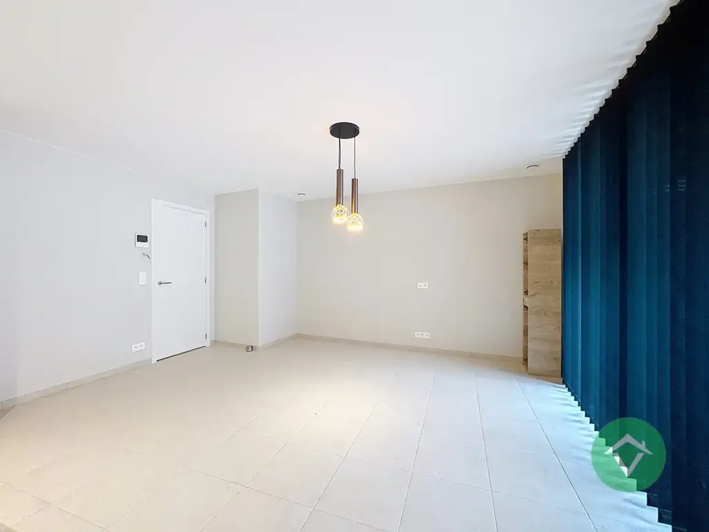 other_room