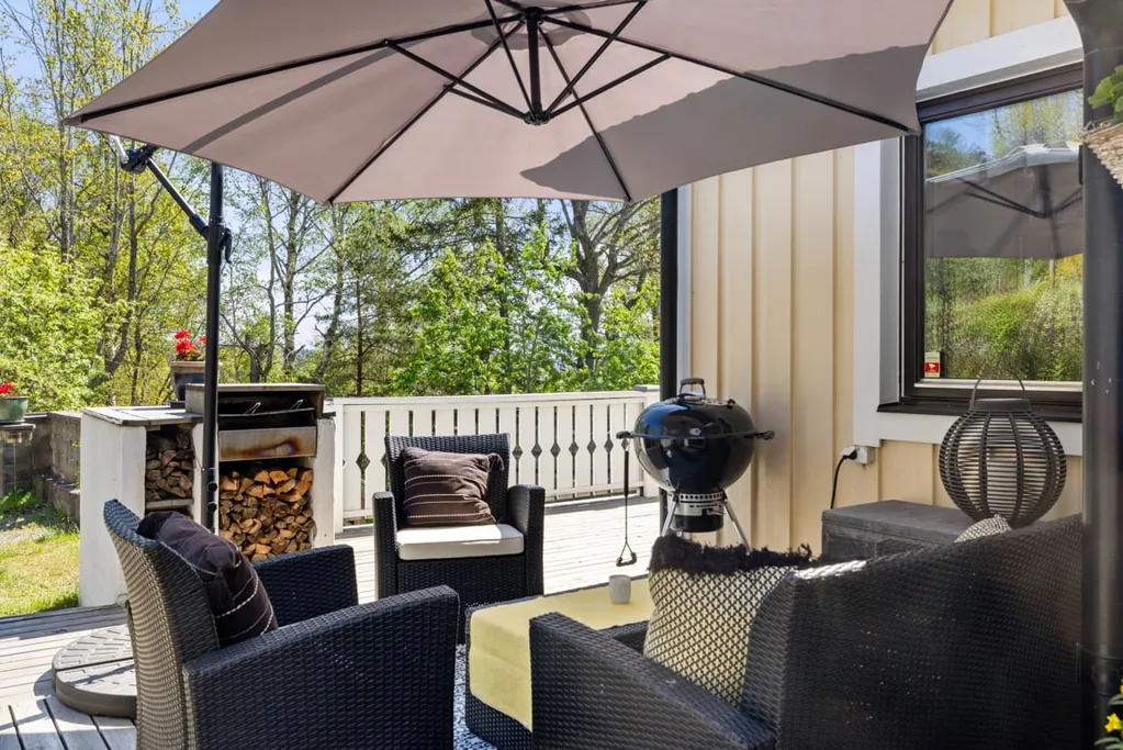 Terrazza - Villa with Mountain Terrace View in Tyresö Brevik