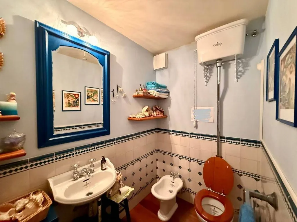 Salles de bain - Luxury Villa with Panoramic View in Impruneta