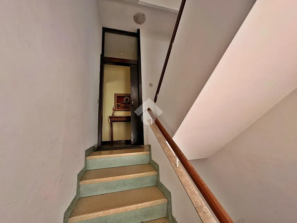 Pièces - Spacious Apartment with Balcony in Fabriano
