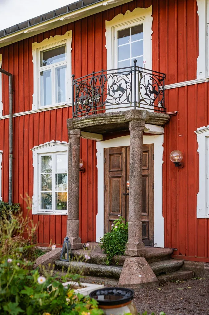 8-toaline maja asukohas Ödeshögs kommun