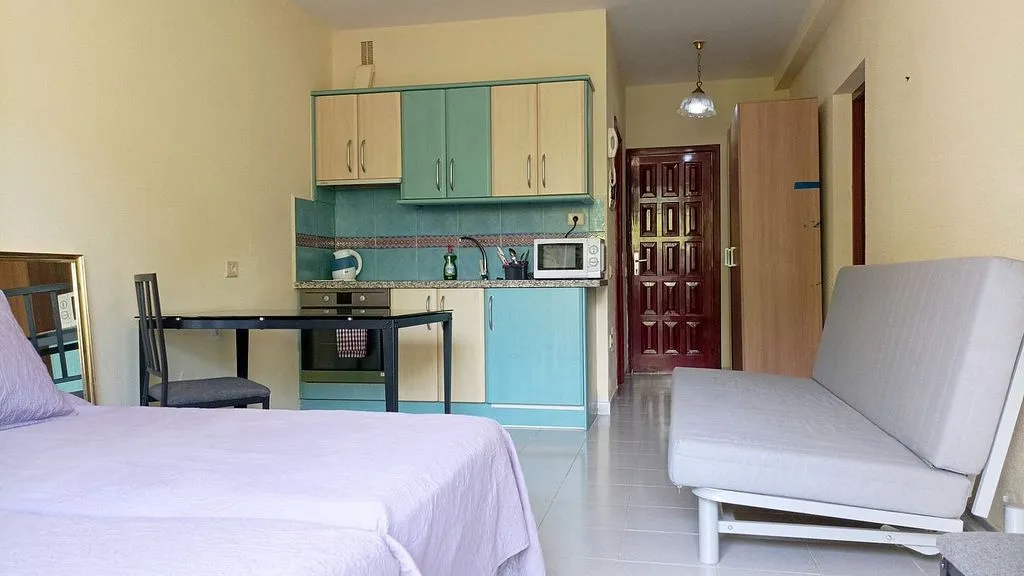 Bedrooms - Studio with Terrace in San Antonio - Las Arenas