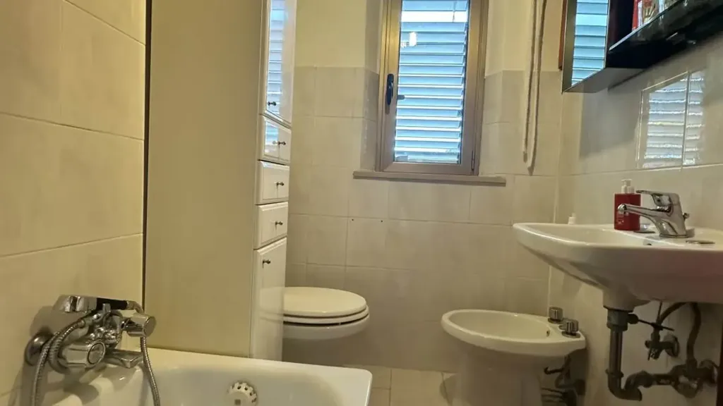 Vannitoad - Independent House with Private Garden in Ostra