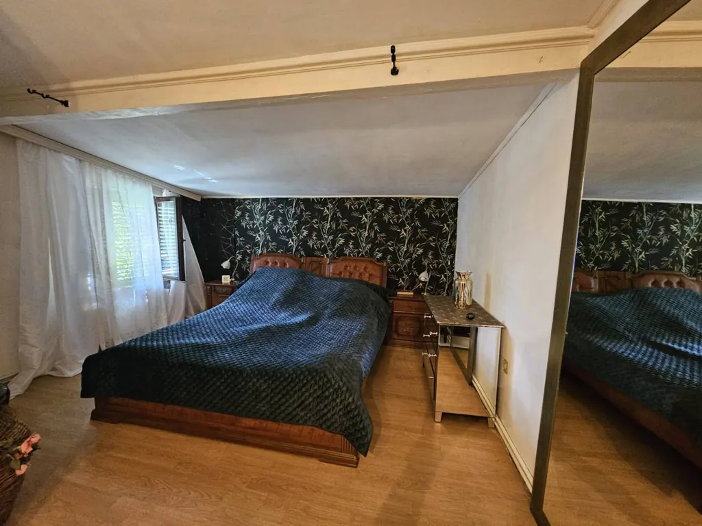 Bedrooms - Two-Bedroom Apartment with Terrace in Stupnik