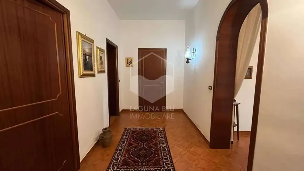 Hallway - Independent House with Veranda in Marsala