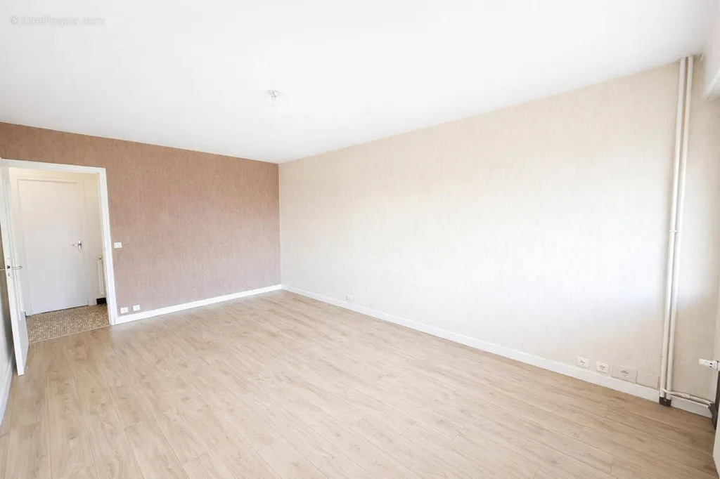 Pièces - Appartement T4 avec Garage à Thonon-les-Bains