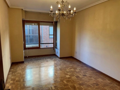 Toutes les photos (5) - Spacious Apartment with Garage in Central Astorga