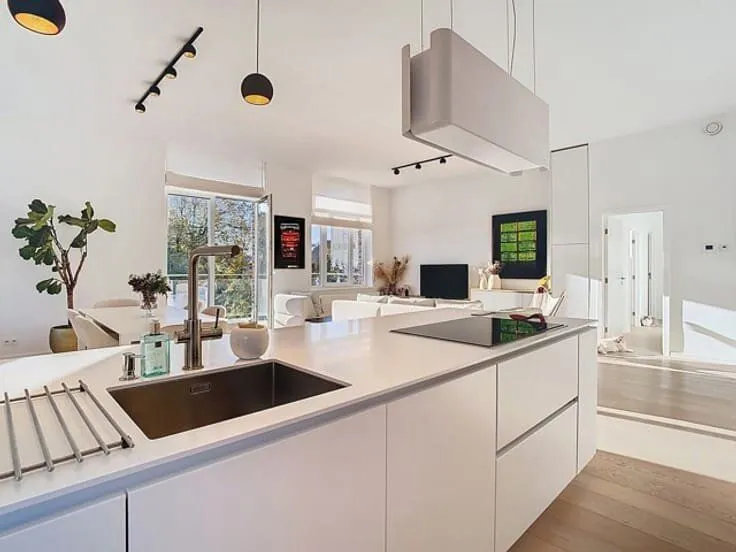 Köök - Bright 3-Bed Flat with Terrace in Genval