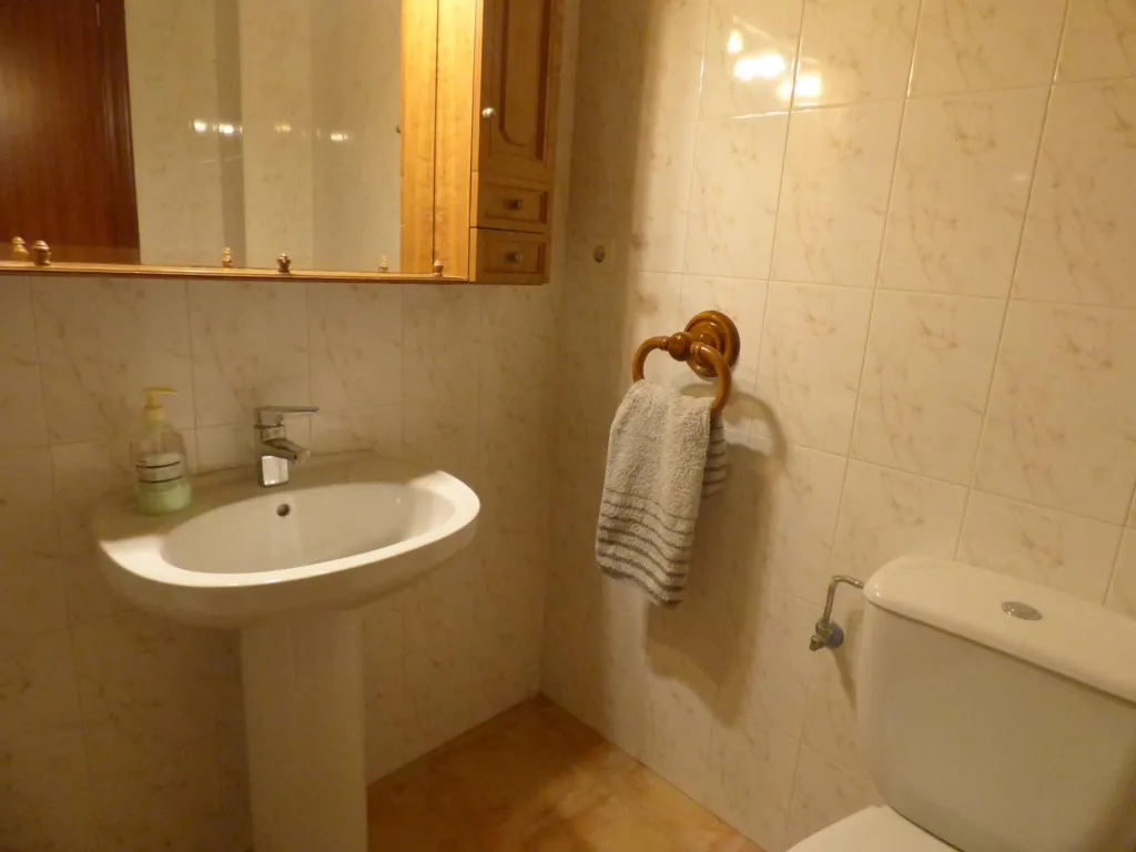 Vannitoad - Spacious Flat with Terrace in Torre del Mar