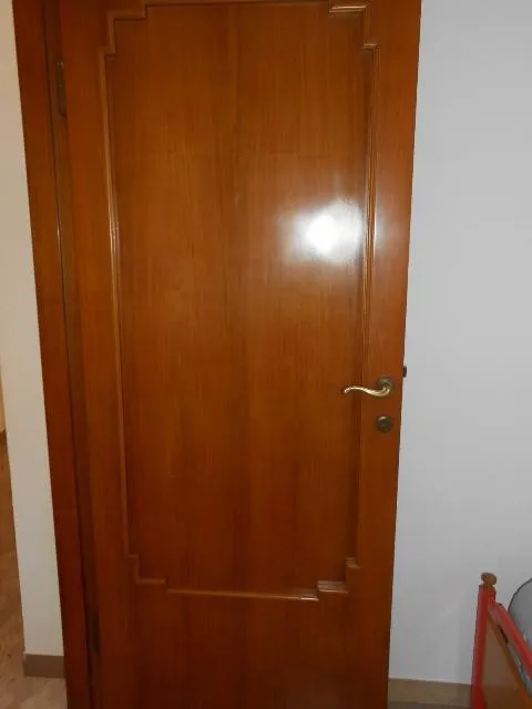 Esik - Apartment with Private Garage in Jesi
