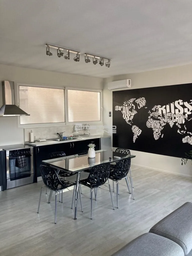 Köök - Renovated Apartment with Acropolis View in Athens Centre