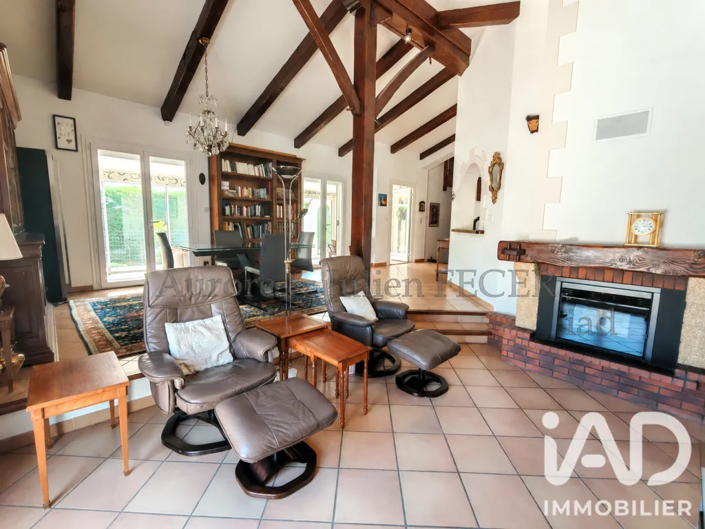 Soggiorno - Characterful Villa with Pool in Trouillas