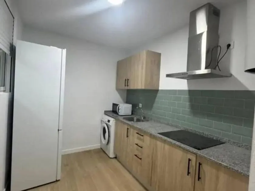 Cucina - Modern Flat with Patio in Jerez Centre