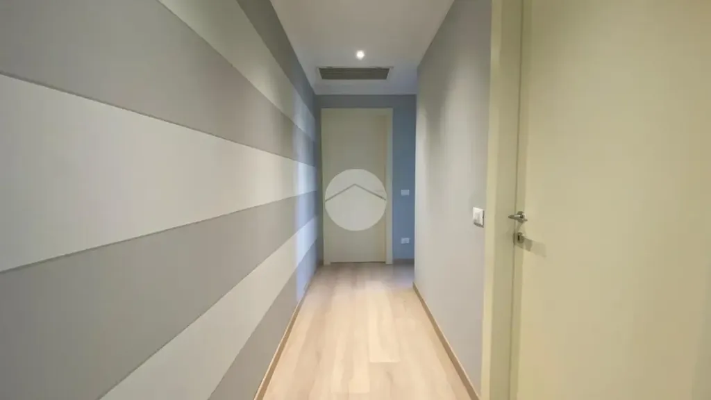 Entrée - Rearranged Apartment with Pool in Lonato