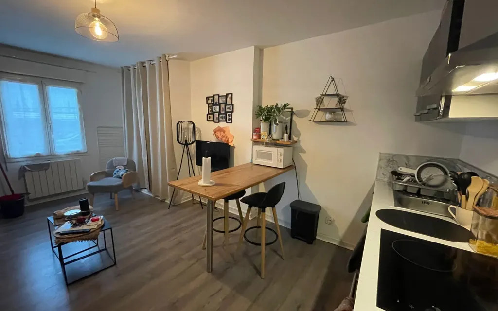 Köök - Meubled 2-Bedroom Flat near Limoges Station
