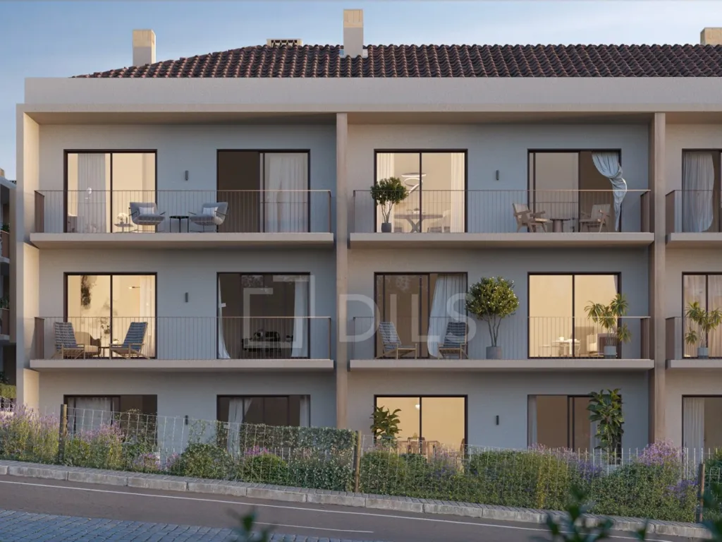 T1 Apartment with Balcony in New Tavira Development