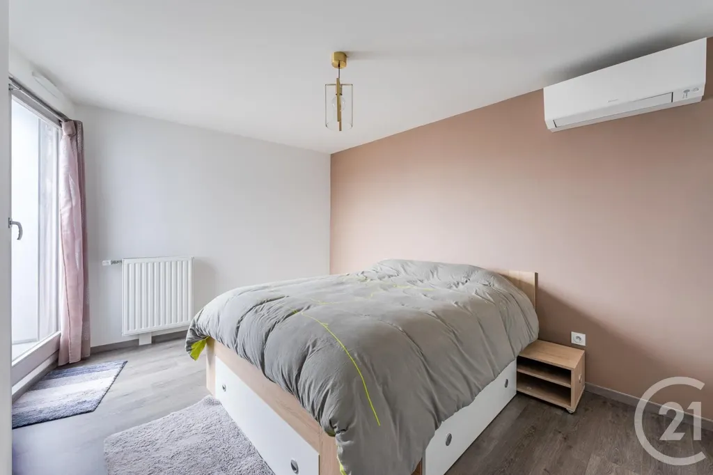 Magamistoad - 4-Bed Flat with Rooftop Terrace in Saint-Priest