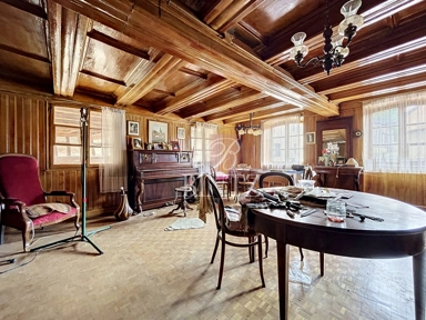 Kabinet - Farmhouse with Development Potential in Wingersheim