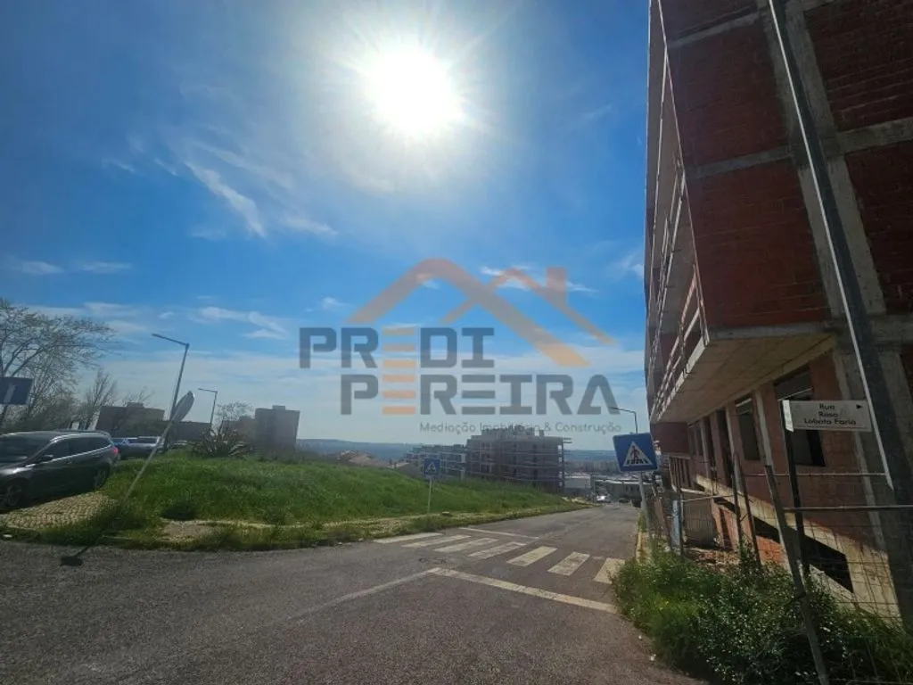 Välivaade - Luxury Flat with Barbeque Area in Loures