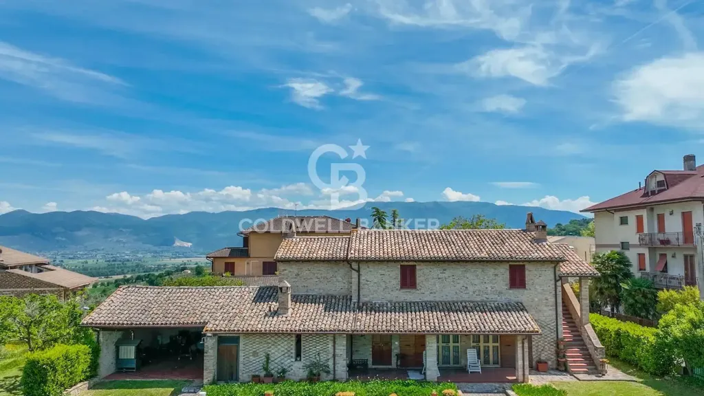Välivaade - Villa with Pool in Monte Pennino