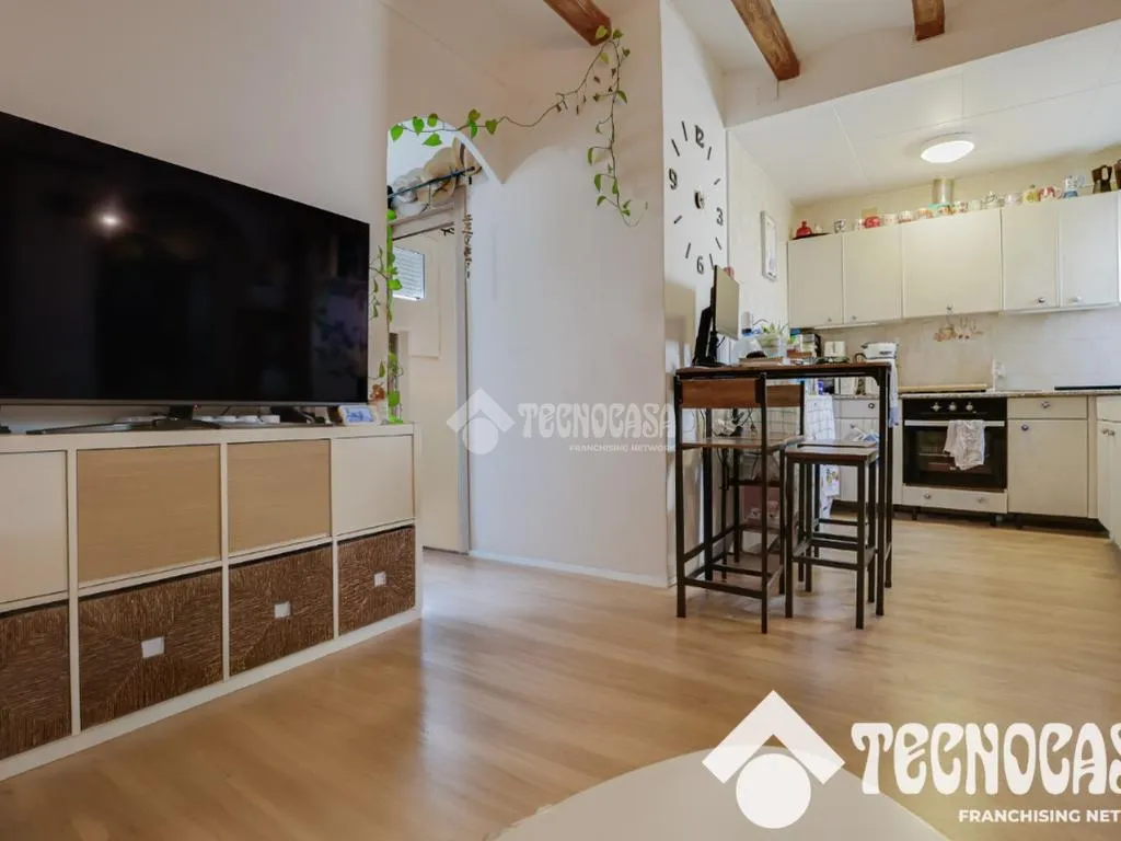 Elutuba - Charming Flat with Terrace in Sants - Montjuïc